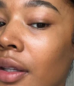 Discount CAIA Cosmetics BARE GLOW