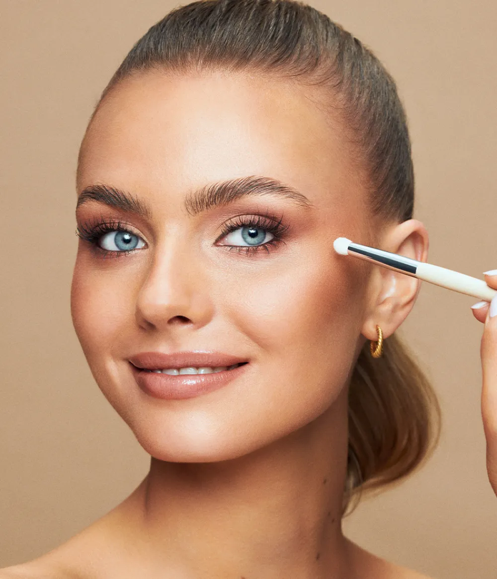 Hot CAIA Cosmetics BULLET CREASE BRUSH 16