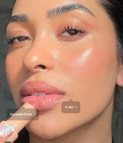 Outlet CAIA Cosmetics GLOSSY LIPSTICK