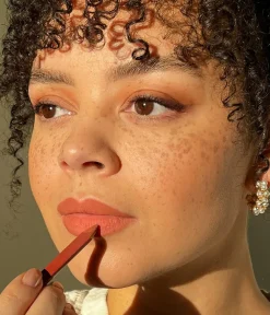 New CAIA Cosmetics LIP PENCIL