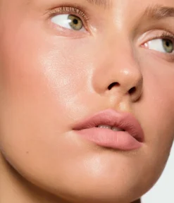 New CAIA Cosmetics LIP PENCIL