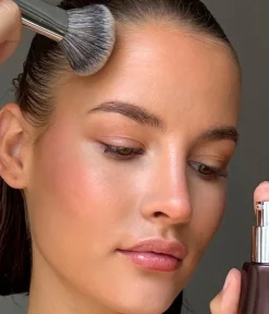 Sale CAIA Cosmetics LIQUID BRONZER