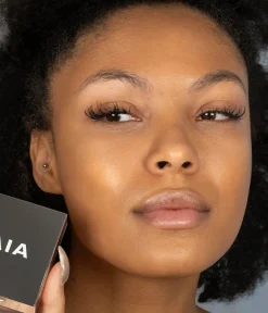 New CAIA Cosmetics MATTE SETTING POWDER