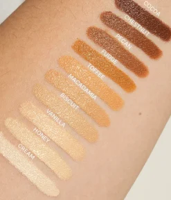 CAIA Cosmetics OUT OF FOCUS