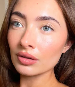 Discount CAIA Cosmetics PUFF IT OUT