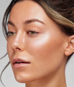 New CAIA Cosmetics RED CARPET PRIME