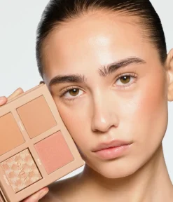 Sale CAIA Cosmetics THE CLASSY WAY